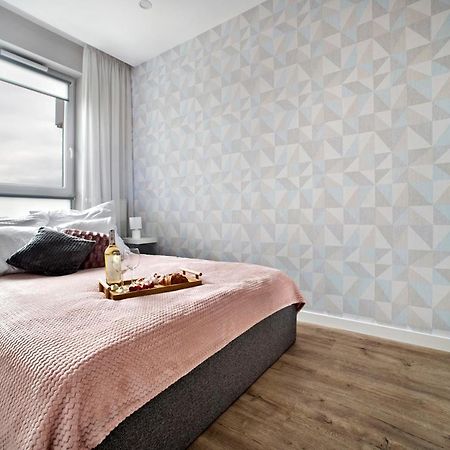 Komputerowa Serviced Apartments By P&O ワルシャワ エクステリア 写真