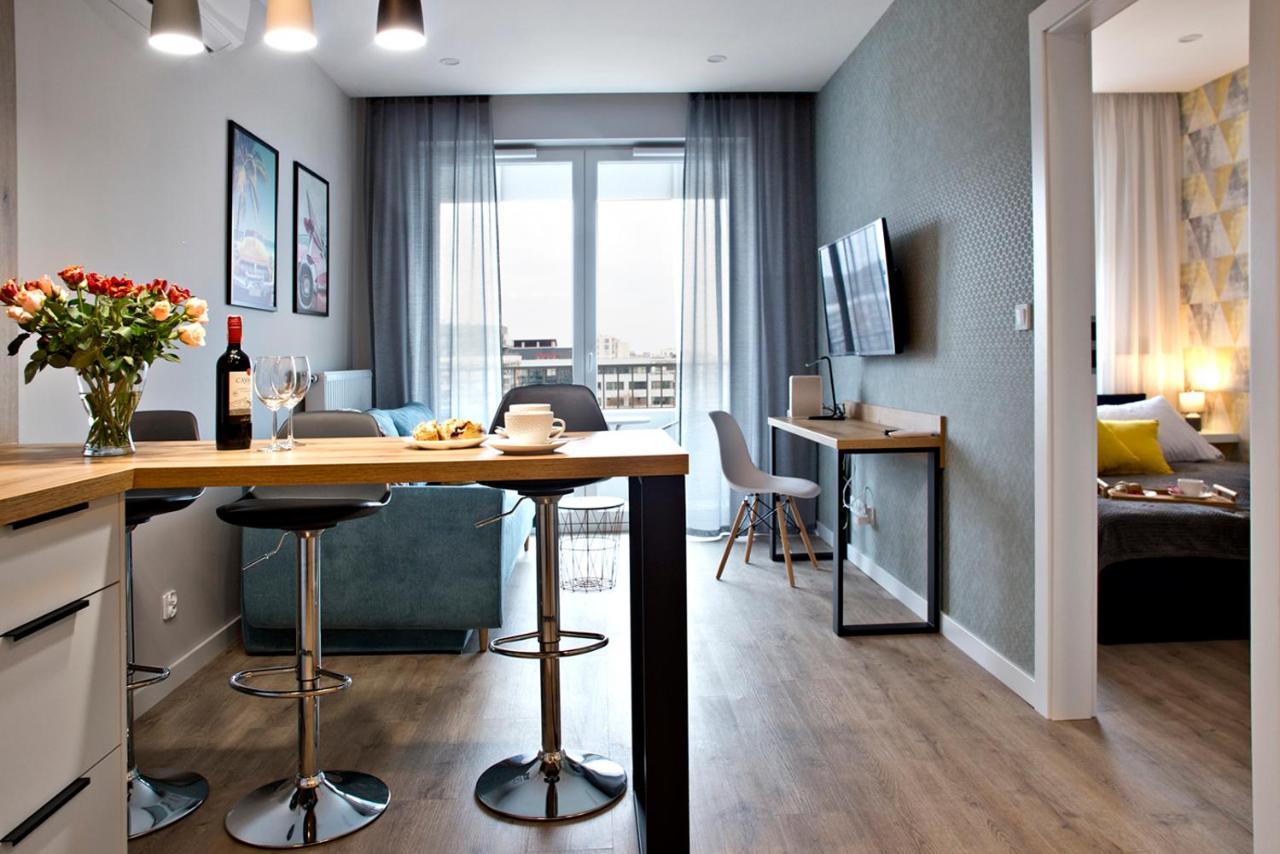 Komputerowa Serviced Apartments By P&O ワルシャワ エクステリア 写真