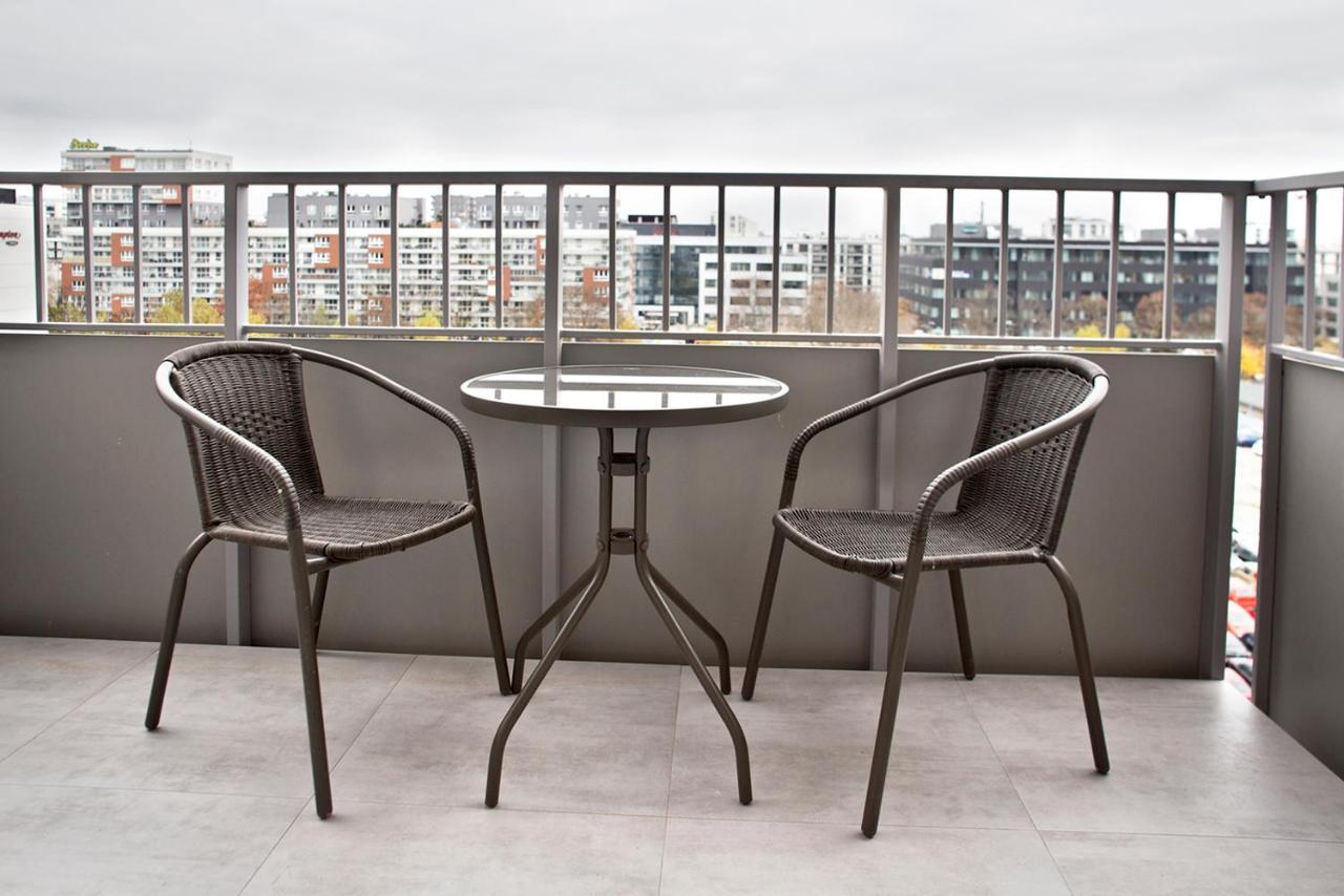 Komputerowa Serviced Apartments By P&O ワルシャワ エクステリア 写真