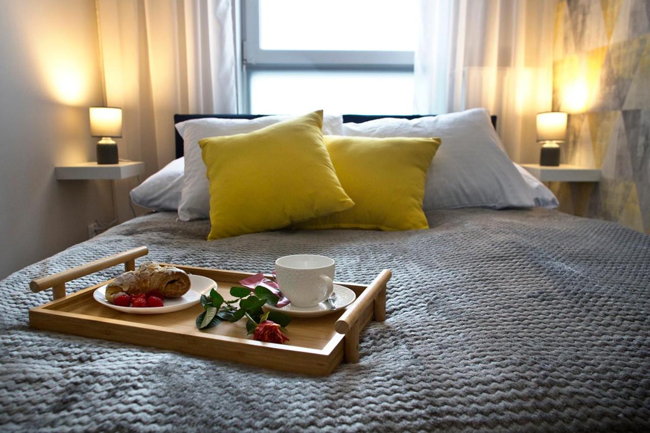 Komputerowa Serviced Apartments By P&O ワルシャワ エクステリア 写真