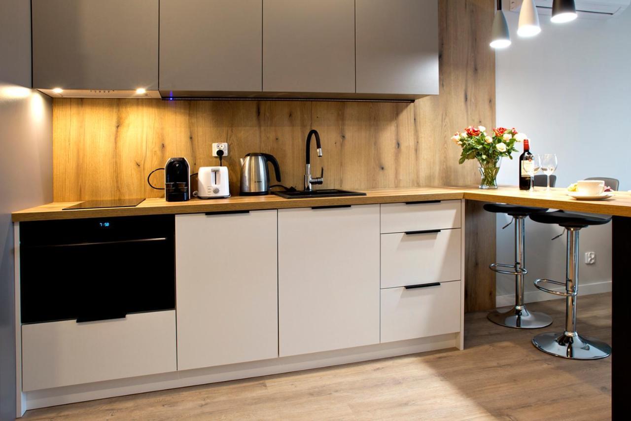 Komputerowa Serviced Apartments By P&O ワルシャワ エクステリア 写真