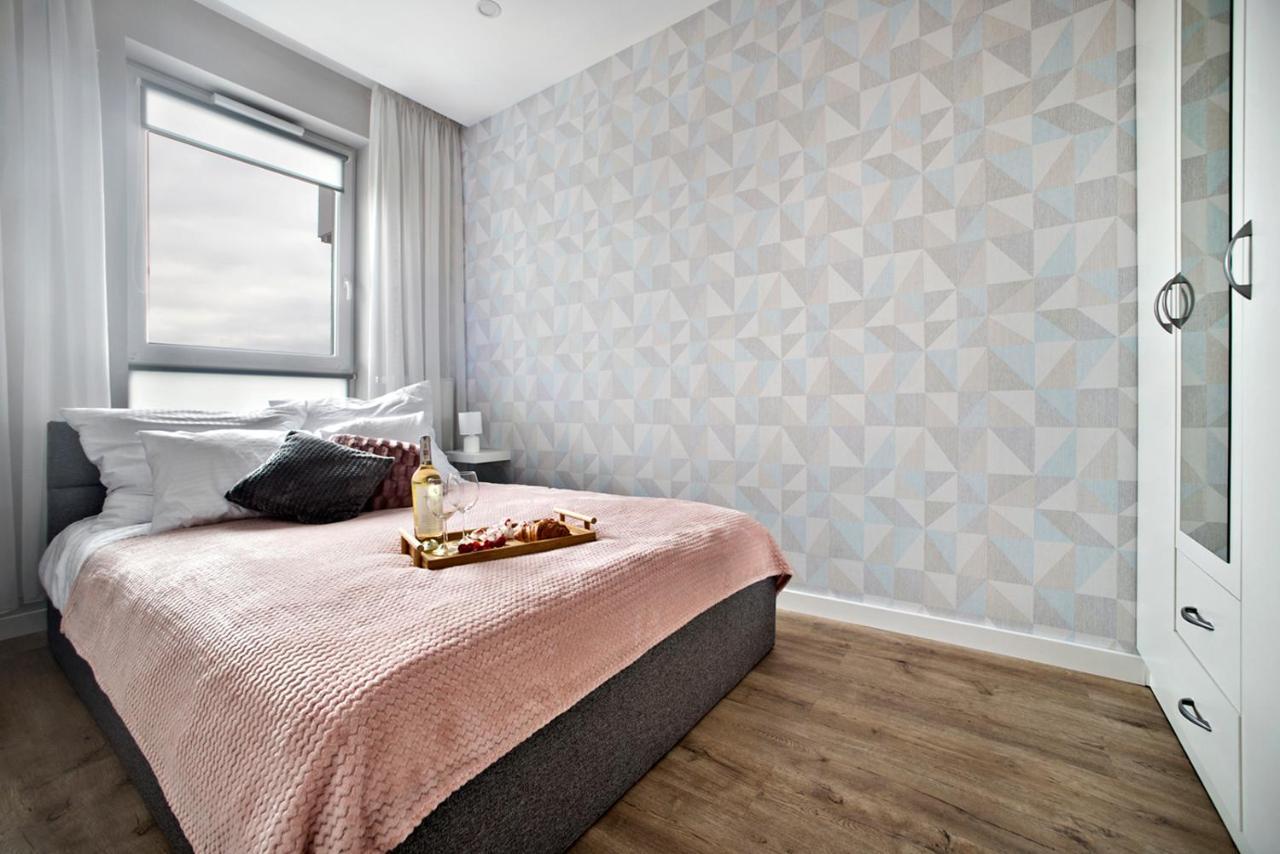 Komputerowa Serviced Apartments By P&O ワルシャワ エクステリア 写真