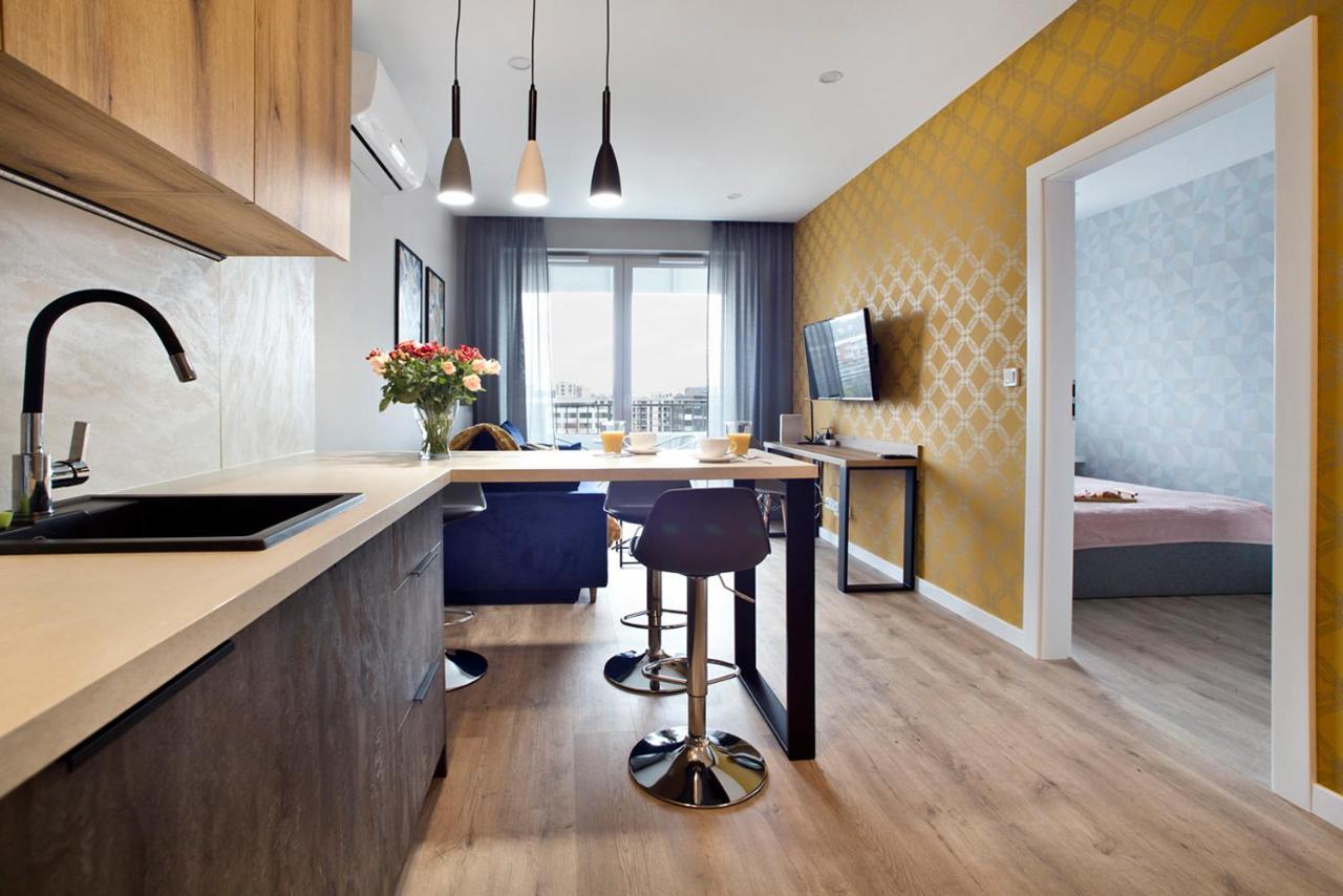 Komputerowa Serviced Apartments By P&O ワルシャワ エクステリア 写真